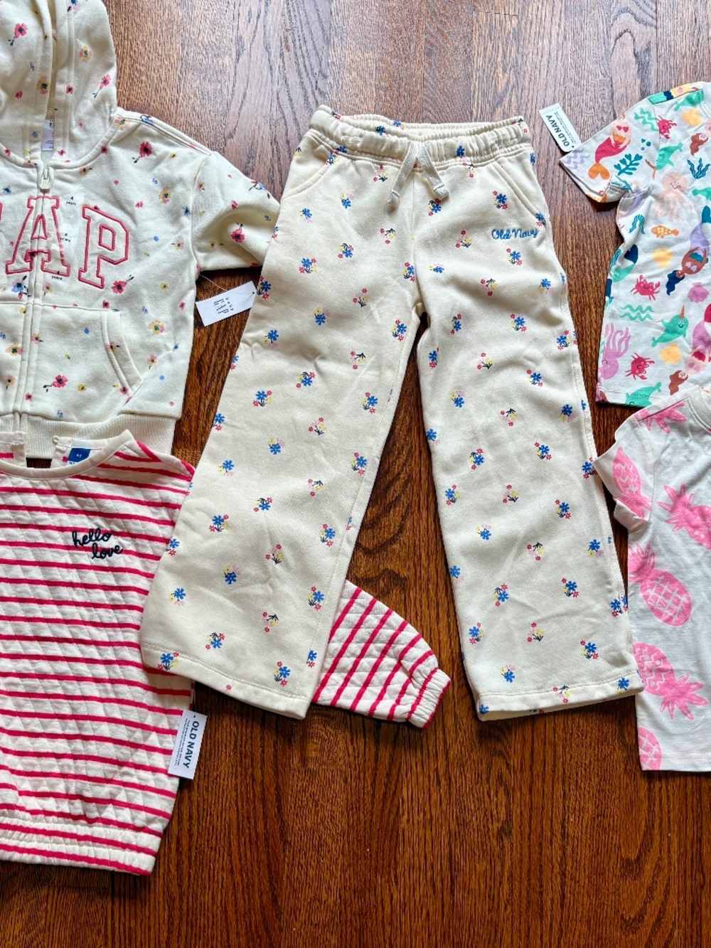 New with tag gap and old navy girls hoodie and fleece bundle with t shirts